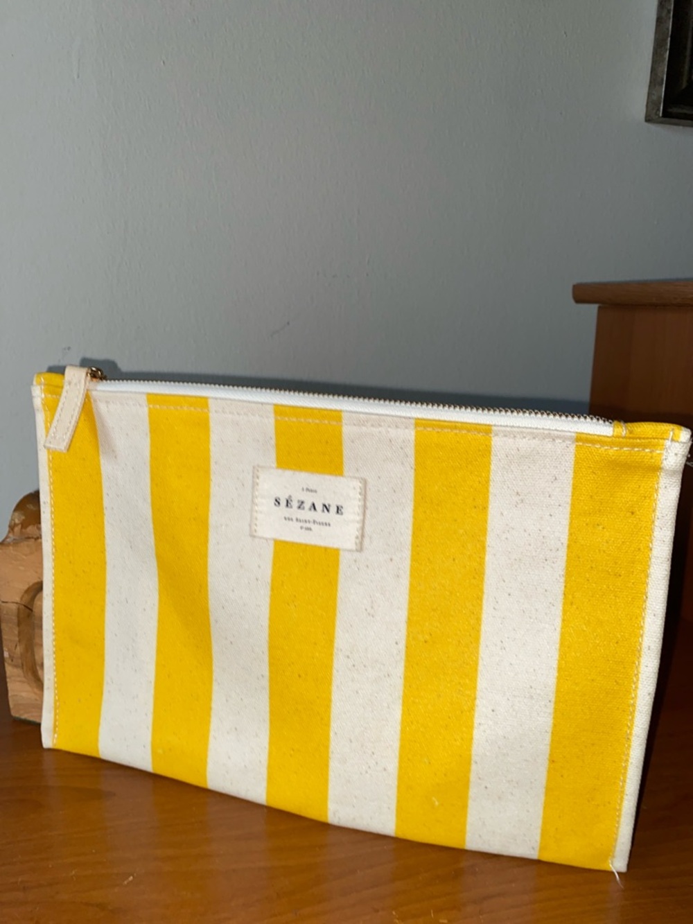 Sezane Pouch